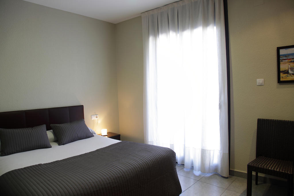 Hostal Portofino Arenys de Mar Oda fotoğraf