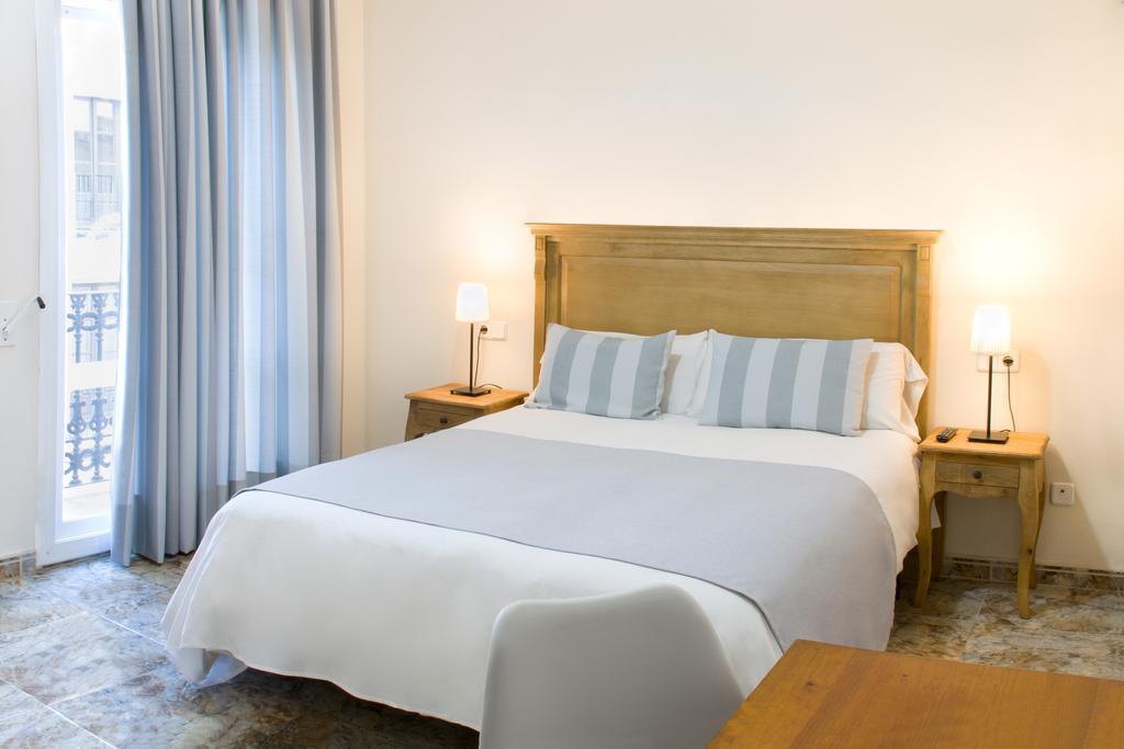 Hostal Portofino Arenys de Mar Dış mekan fotoğraf